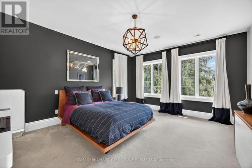 108 Kennedy Street W, Aurora, ON - Indoor Photo Showing Bedroom