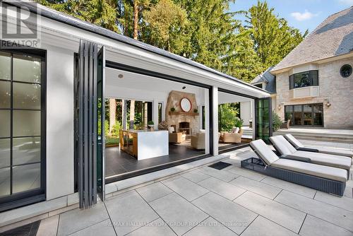 108 Kennedy Street W, Aurora, ON - Outdoor With Exterior