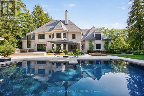 108 Kennedy Street W, Aurora, ON - Outdoor With In Ground Pool