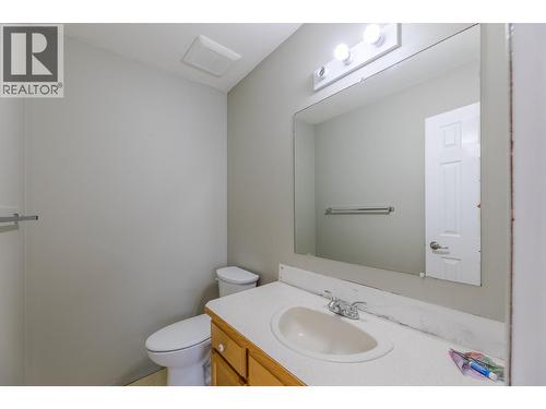 1458 Penticton Avenue Unit# 161, Penticton, BC - Indoor Photo Showing Bathroom