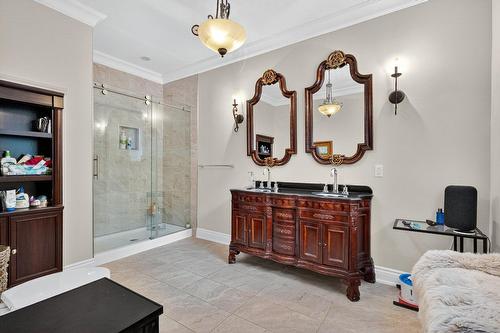 Salle de bains attenante à la CCP - 90 Ch. Des Renards, Rigaud, QC - Indoor Photo Showing Bathroom