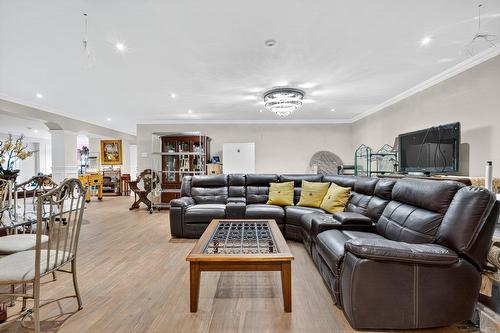 Sous-sol - 90 Ch. Des Renards, Rigaud, QC - Indoor Photo Showing Living Room
