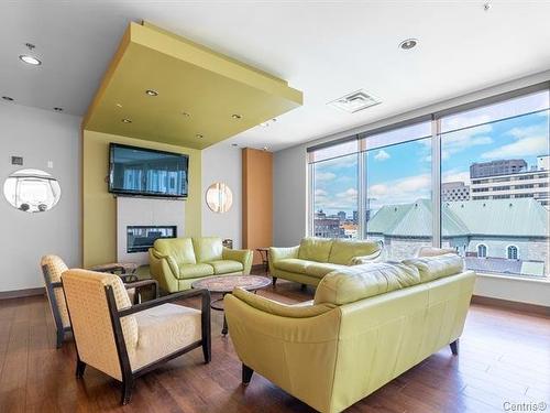 Salle communautaire - 419-1200 Rue St-Alexandre, Montréal (Ville-Marie), QC - Indoor Photo Showing Living Room