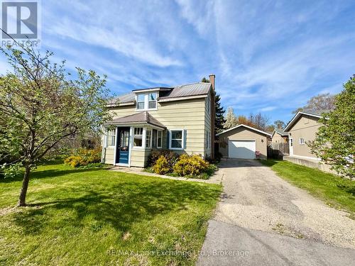 677 LOUIS STREET  Saugeen Shores, ON N0H 2C4