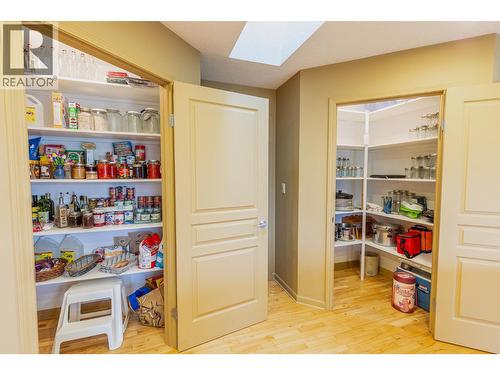 Double walk in Pantries - 710 Indian Road, Creston, BC - Indoor