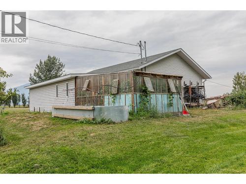 Greenhouse Storage - 710 Indian Road, Creston, BC - Outdoor