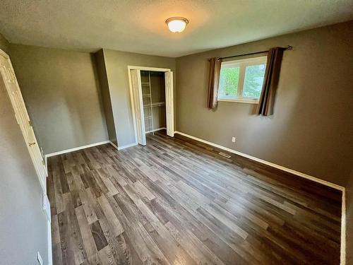 206 Mcmillan Crescent, Dryden, ON - Indoor Photo Showing Other Room