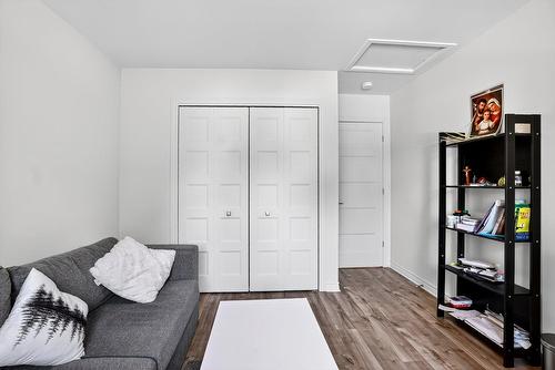 Chambre à coucher - 25 Rue St-Paul, Laval (Sainte-Rose), QC - Indoor