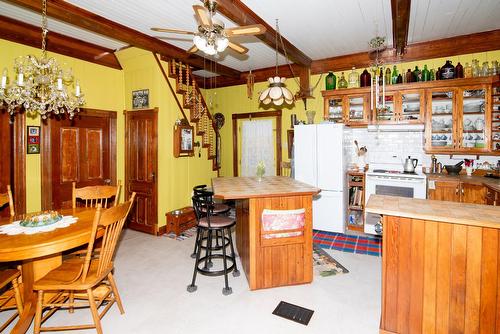Cuisine - 351 Ch. Taché E., Saint-Marcel, QC - Indoor Photo Showing Dining Room