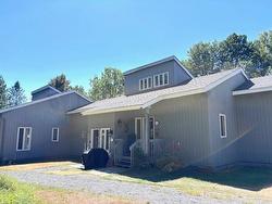 2069  - 2070 Crois. des Soleils  Mont-Tremblant, QC J8E 1X6