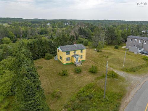 42 Moser River North Road, Moser River, NS 