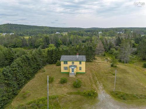 42 Moser River North Road, Moser River, NS 