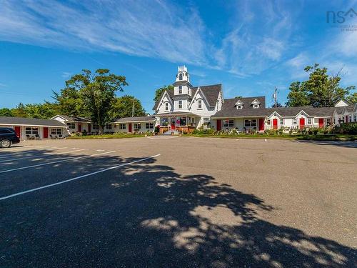 641 Main Street, Yarmouth, NS 