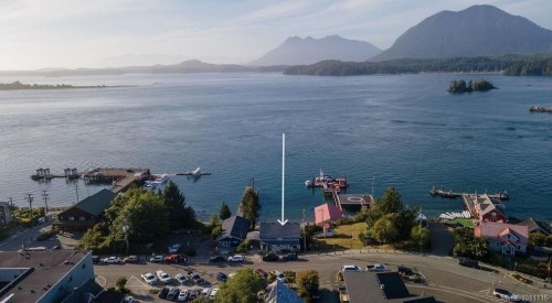 320 Main St, Tofino, BC 