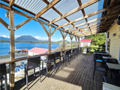 320 Main St, Tofino, BC 