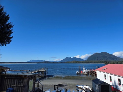 320 Main St, Tofino, BC 