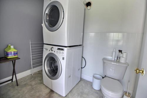 Salle de lavage - 91 4E Avenue O., Amos, QC - Indoor Photo Showing Laundry Room