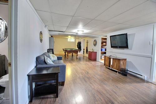 Salon - 91 4E Avenue O., Amos, QC - Indoor