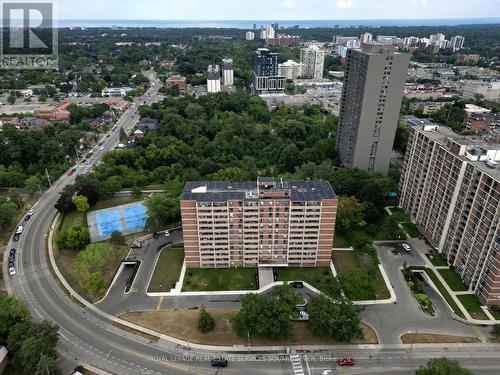 1109 - 3120 Kirwin Avenue, Mississauga, ON - Outdoor With View