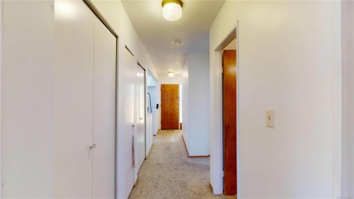 1827 Feltham Rd, Saanich, BC 