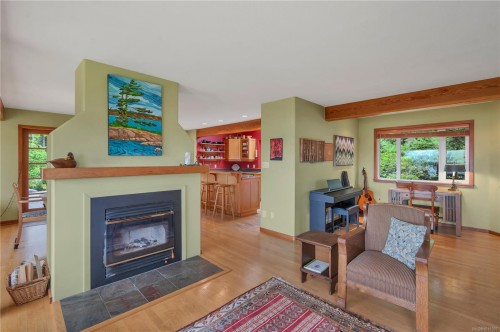 1418 Schooner Rd, Quadra Island, BC 