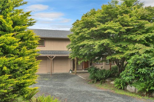 1418 Schooner Rd, Quadra Island, BC 