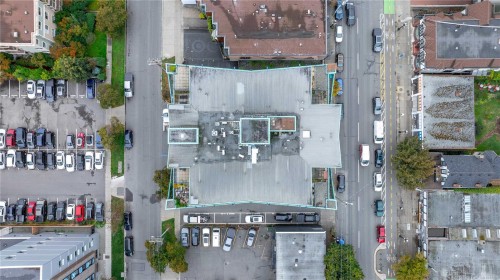 512-1061 Fort St, Victoria, BC - 