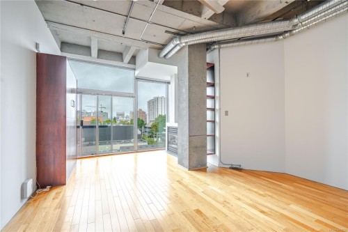 512-1061 Fort St, Victoria, BC - Indoor