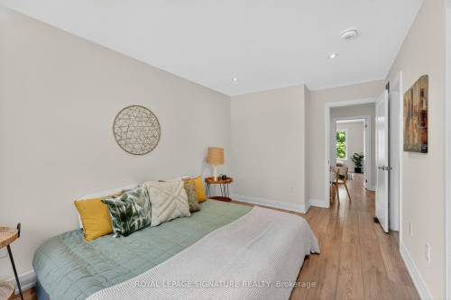 4-393 Manitoba Street, Bracebridge, ON - Indoor Photo Showing Bedroom