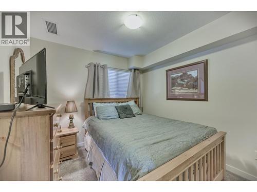 4300 44Th Avenue Unit# 109, Osoyoos, BC - Indoor Photo Showing Bedroom