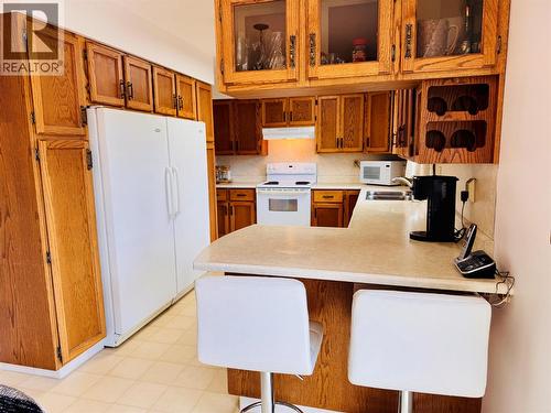 1270 59 Avenue, Grand Forks, BC - Indoor Photo Showing Kitchen