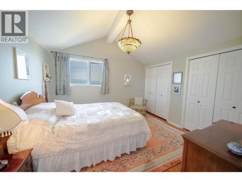 9617 Clearview Road, Cranbrook, BC - Indoor Photo Showing Bedroom