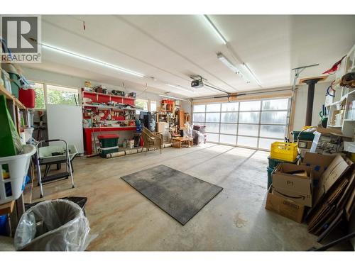 9617 Clearview Road, Cranbrook, BC - Indoor Photo Showing Garage