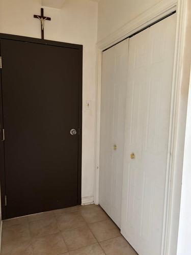 Hall - 202-400 Rue De Frontenac, Berthierville, QC - Indoor Photo Showing Other Room