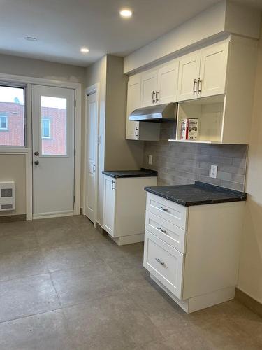 Kitchen - 6-6915 Boul. De L'Acadie, Montréal (Villeray/Saint-Michel/Parc-Extension), QC - Indoor Photo Showing Kitchen