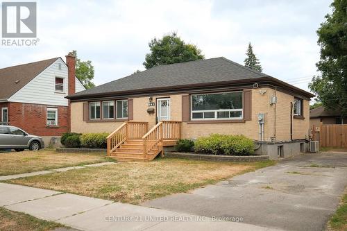 641 Bellaire Street, Peterborough (Otonabee Ward 1), ON - Outdoor