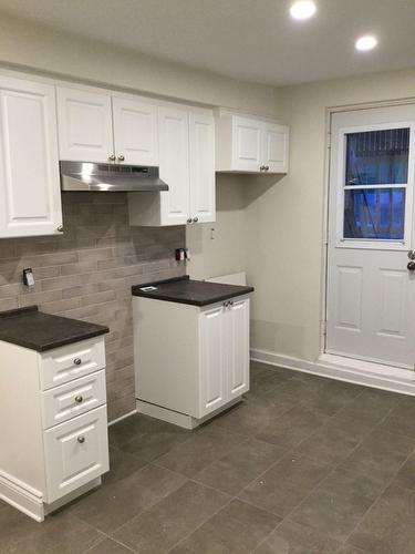 Kitchen - 2-766 81E Avenue, Laval (Chomedey), QC - Indoor Photo Showing Kitchen