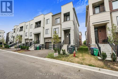 12 Heathrow Lane, Caledon, ON - Outdoor With Facade