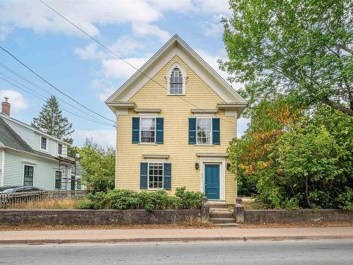 424 Main Street, Mahone Bay, NS 