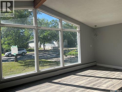 133 Halifax Street N, Regina, SK - Indoor Photo Showing Other Room