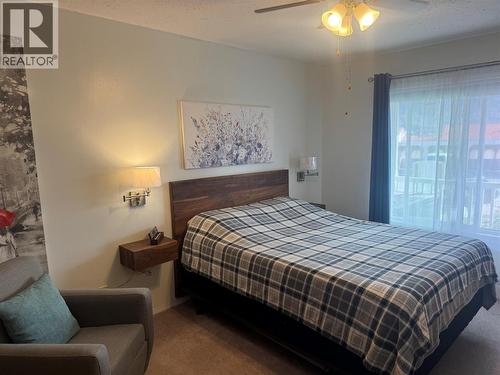 8010 Vedette Drive Unit# 10, Osoyoos, BC - Indoor Photo Showing Bedroom