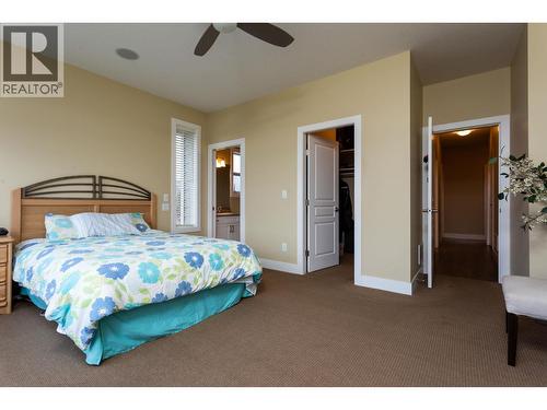 833 Mccurdy Road E, Kelowna, BC - Indoor Photo Showing Bedroom