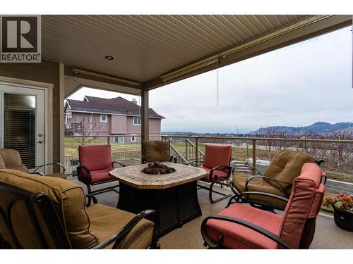 833 Mccurdy Road E, Kelowna, BC - Outdoor With Deck Patio Veranda With Exterior