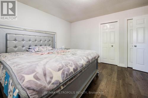 258 Saginaw Parkway, Cambridge, ON - Indoor Photo Showing Bedroom