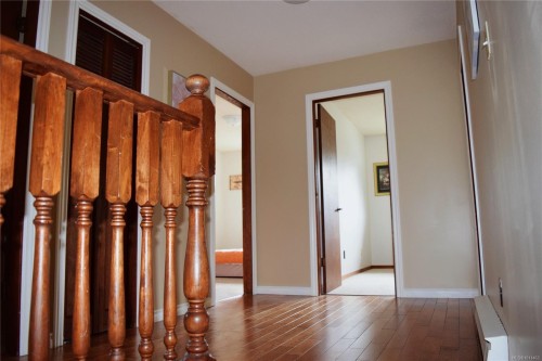 1568 Eric Rd, Saanich, BC 