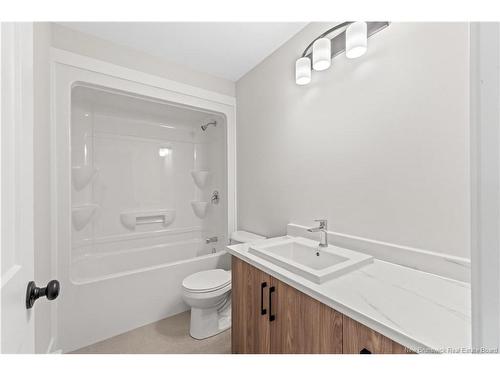 13 Alosier Cres, Moncton, NB 