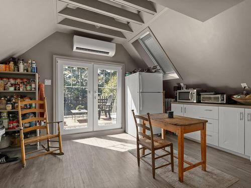 6088 Coburg Road, Halifax, NS 