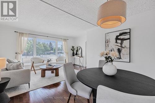 2143 Mountainside Drive, Burlington, ON - Indoor