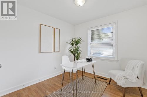 2143 Mountainside Drive, Burlington, ON - Indoor