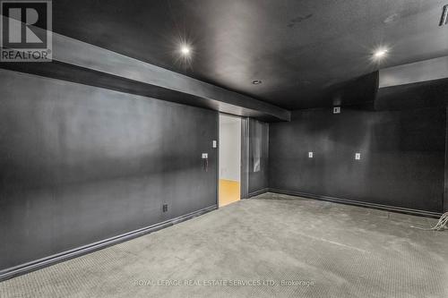 2143 Mountainside Drive, Burlington, ON - Indoor